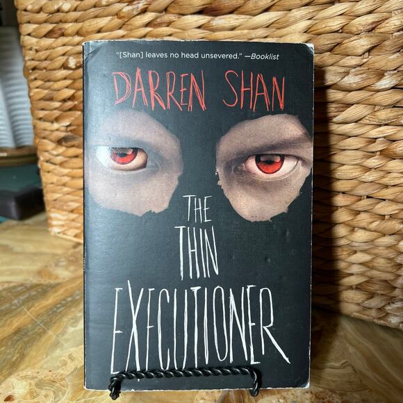 The Thin Executioner-Novel Darren O’Shaughnessy - Picture 1 of 6